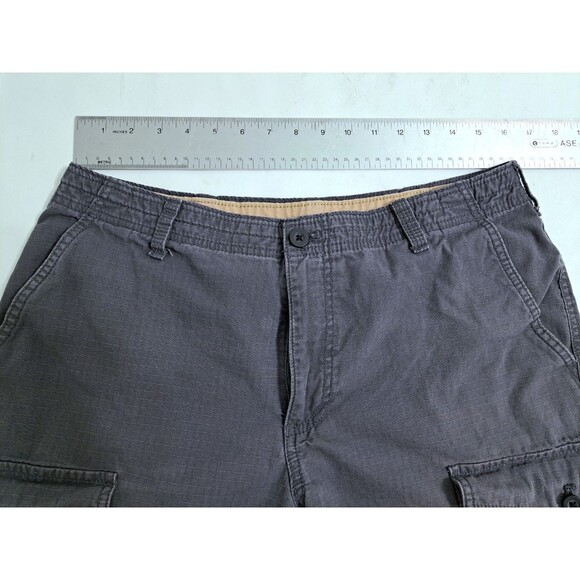 Izod Cargo Shorts Mens 32 Gray Safari Utility Pockets Outdoor Work Ripstop Fish - Picture 7 of 9